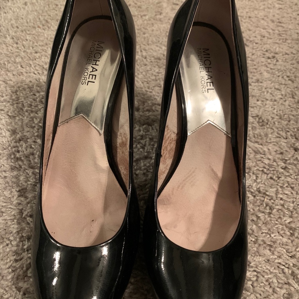 Michael Kors Black heels